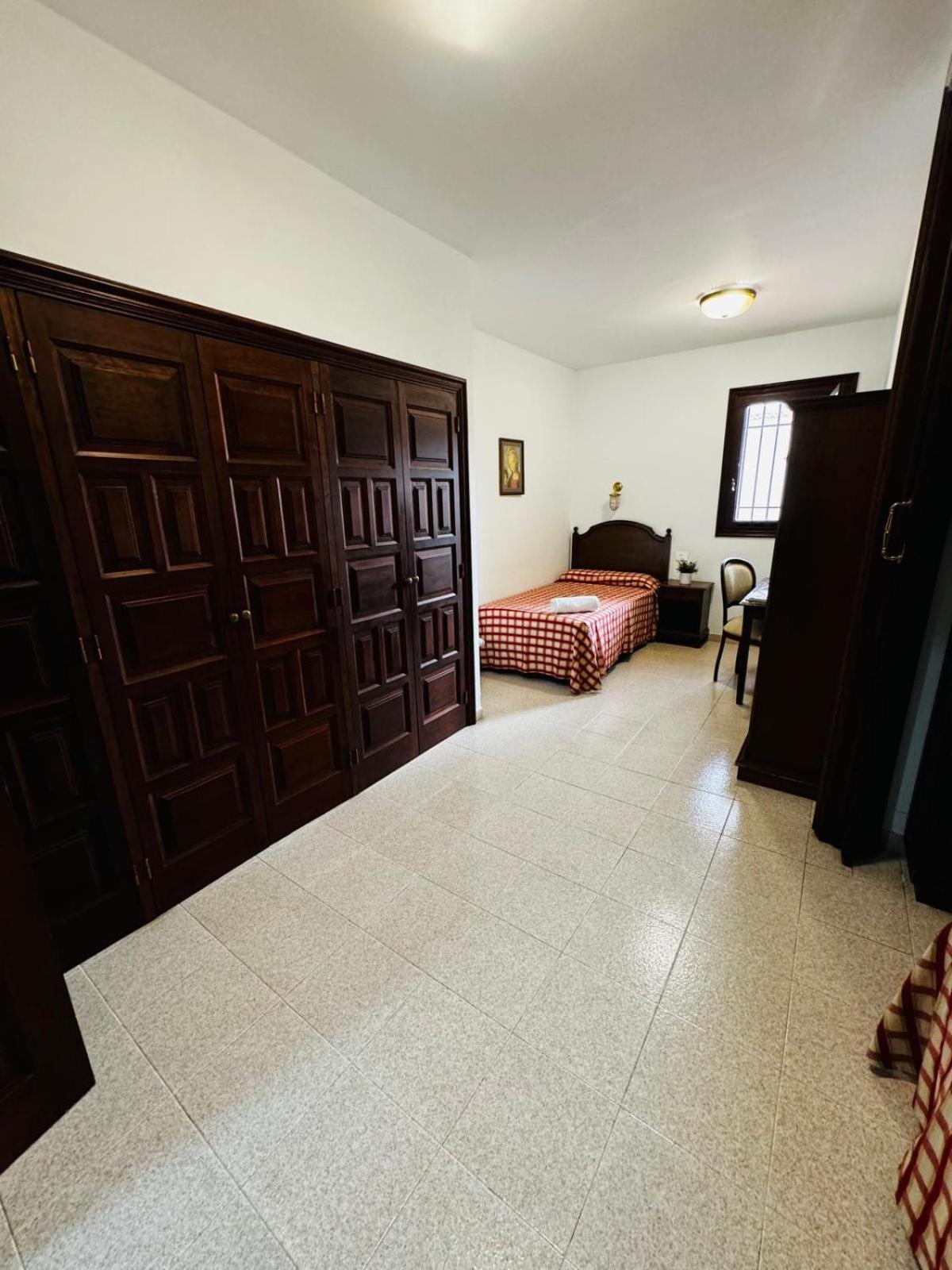 Hotel La Casona De *