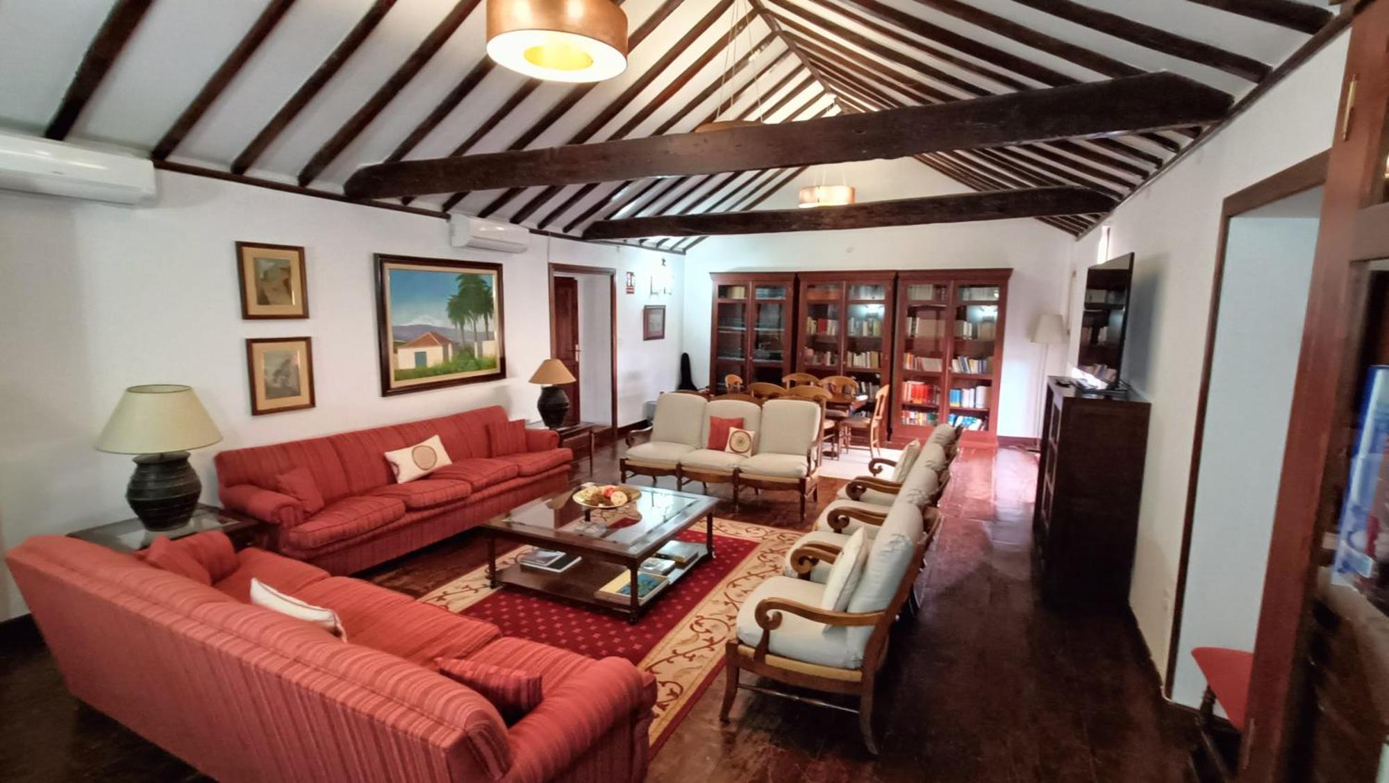 Hotel La Casona De Arona (Tenerife)